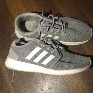 grey adidas tennis shoes